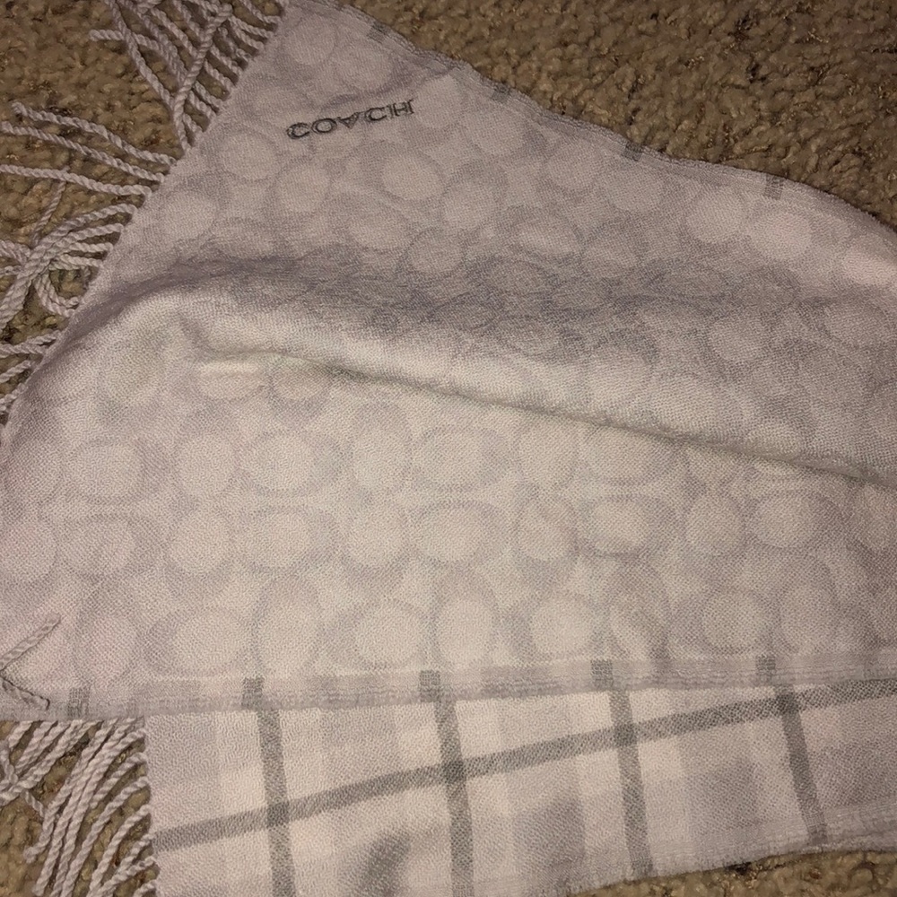 Scarf - Picture 2 of 2